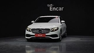 MERCEDES BENZ E-CLASS W213 2016