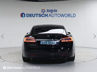 TESLA MODEL S 2019