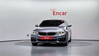 BMW 5-SERIES G30 2017