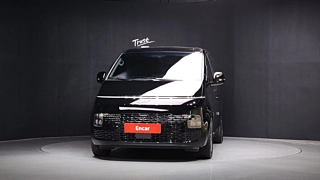 HYUNDAI STARIA 2023