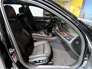 BMW 7-SERIES G11 2016