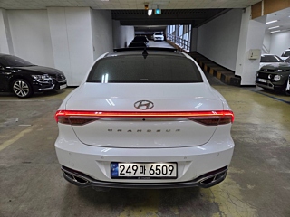 HYUNDAI GRANDEUR IG HYBRID 2020