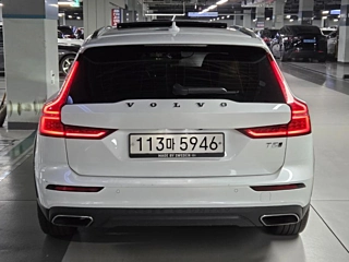 VOLVO V60 CROSS COUNTRY 2019