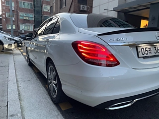 MERCEDES BENZ C-CLASS W205 2017