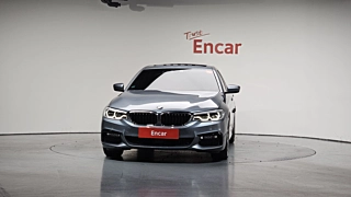 BMW 5-SERIES G30 2017
