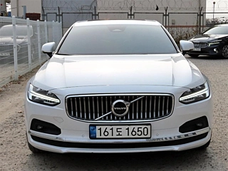 VOLVO S90 2022