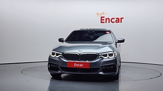 BMW 5-SERIES G30 2017