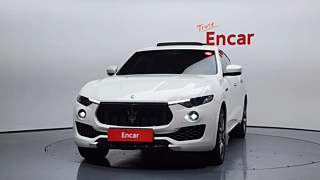 MASERATI LEVANTE 2017