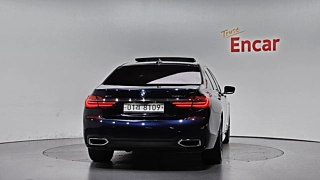 BMW 7-SERIES G11 2017