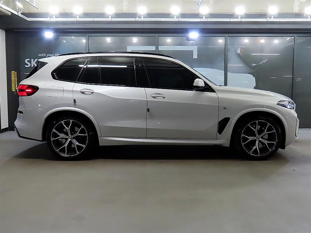 BMW X5 G05 2024