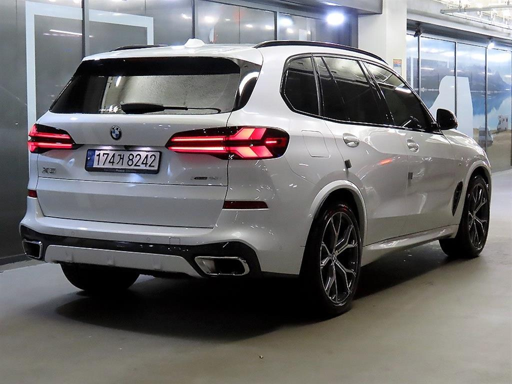 BMW X5 G05 2024
