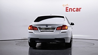 BMW 5-SERIES F10 2016