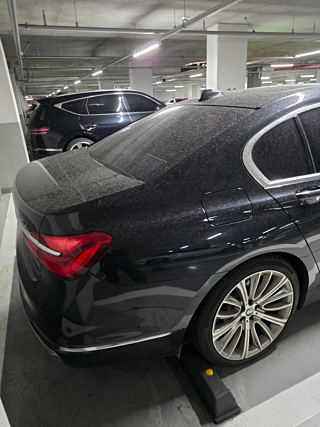 BMW 7-SERIES G11 2018