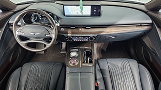 GENESIS G80 RG3 2022