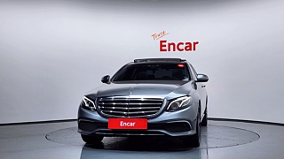 MERCEDES BENZ E-CLASS W213 2019