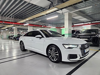 AUDI A6 C8 2023
