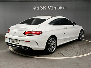 MERCEDES BENZ C-CLASS W205 2019