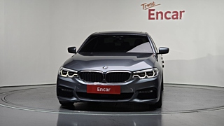 BMW 5-SERIES G30 2017