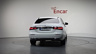 MERCEDES BENZ E-CLASS W213 2022