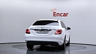 MERCEDES BENZ C-CLASS W205 2019