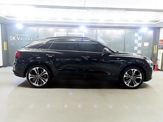 Заказать AUDI Q8 4M