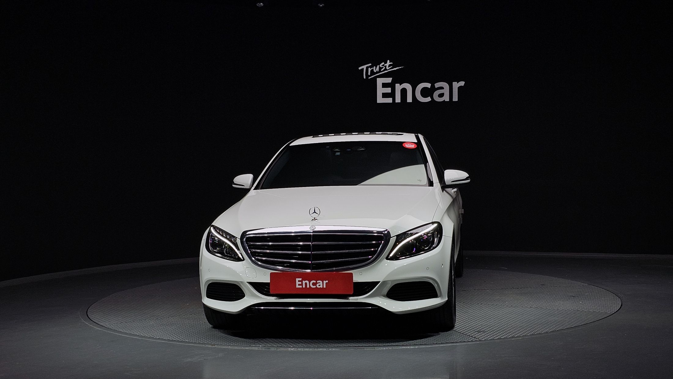 MERCEDES BENZ C-CLASS W205 2016