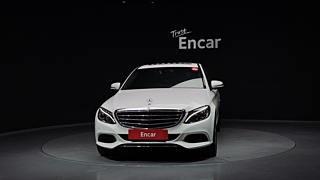 MERCEDES BENZ C-CLASS W205 2016