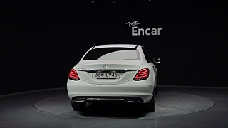 MERCEDES BENZ C-CLASS W205 2016