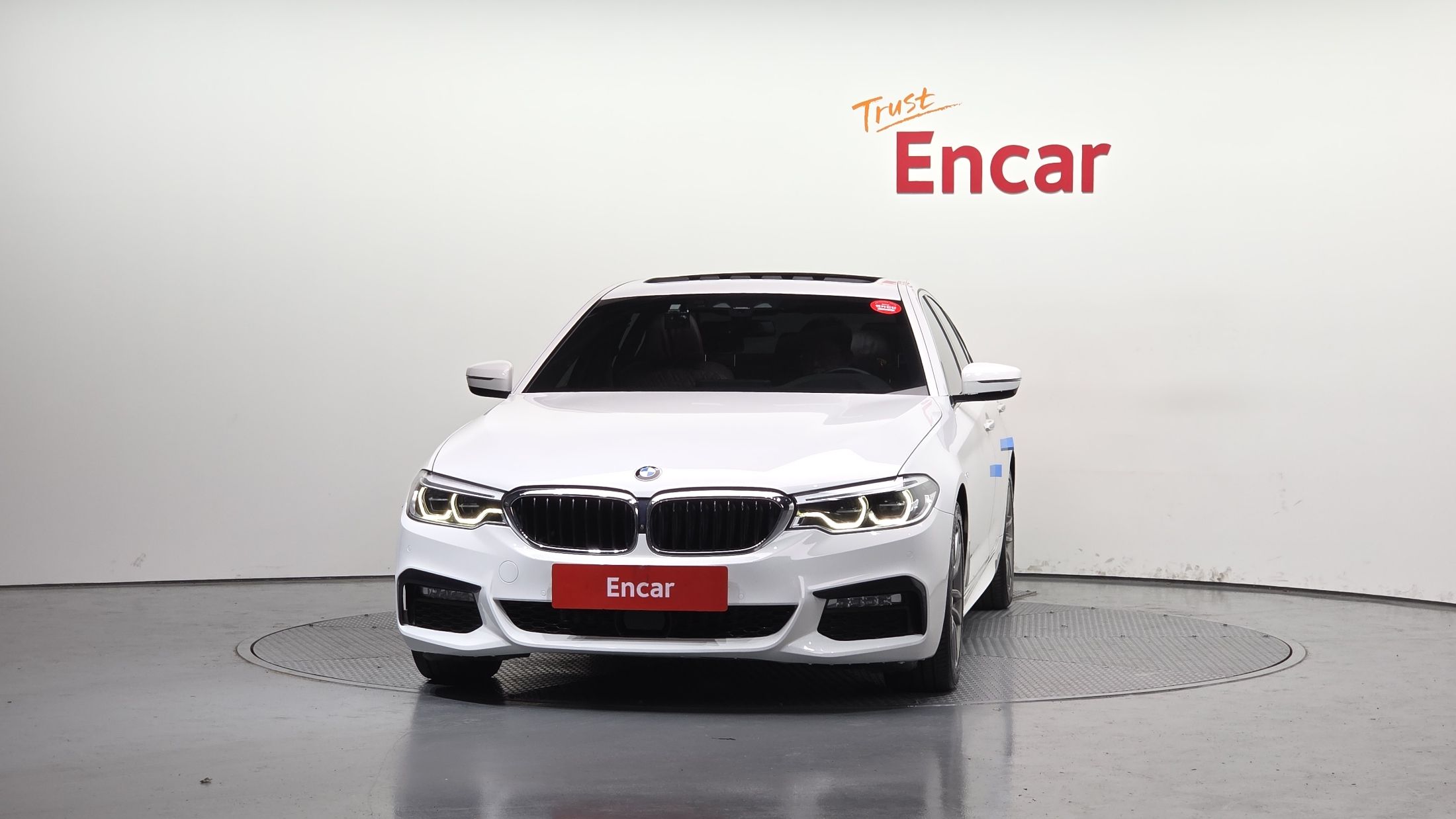 BMW 5-SERIES G30 2017