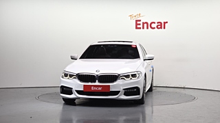BMW 5-SERIES G30 2017
