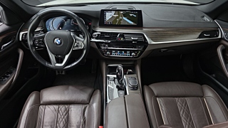 BMW 5-SERIES G30 2017