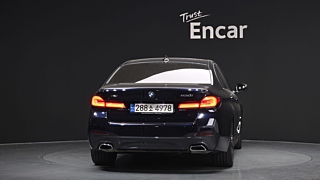 BMW 5-SERIES G30 2022