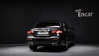 MERCEDES BENZ E-CLASS W213 2022