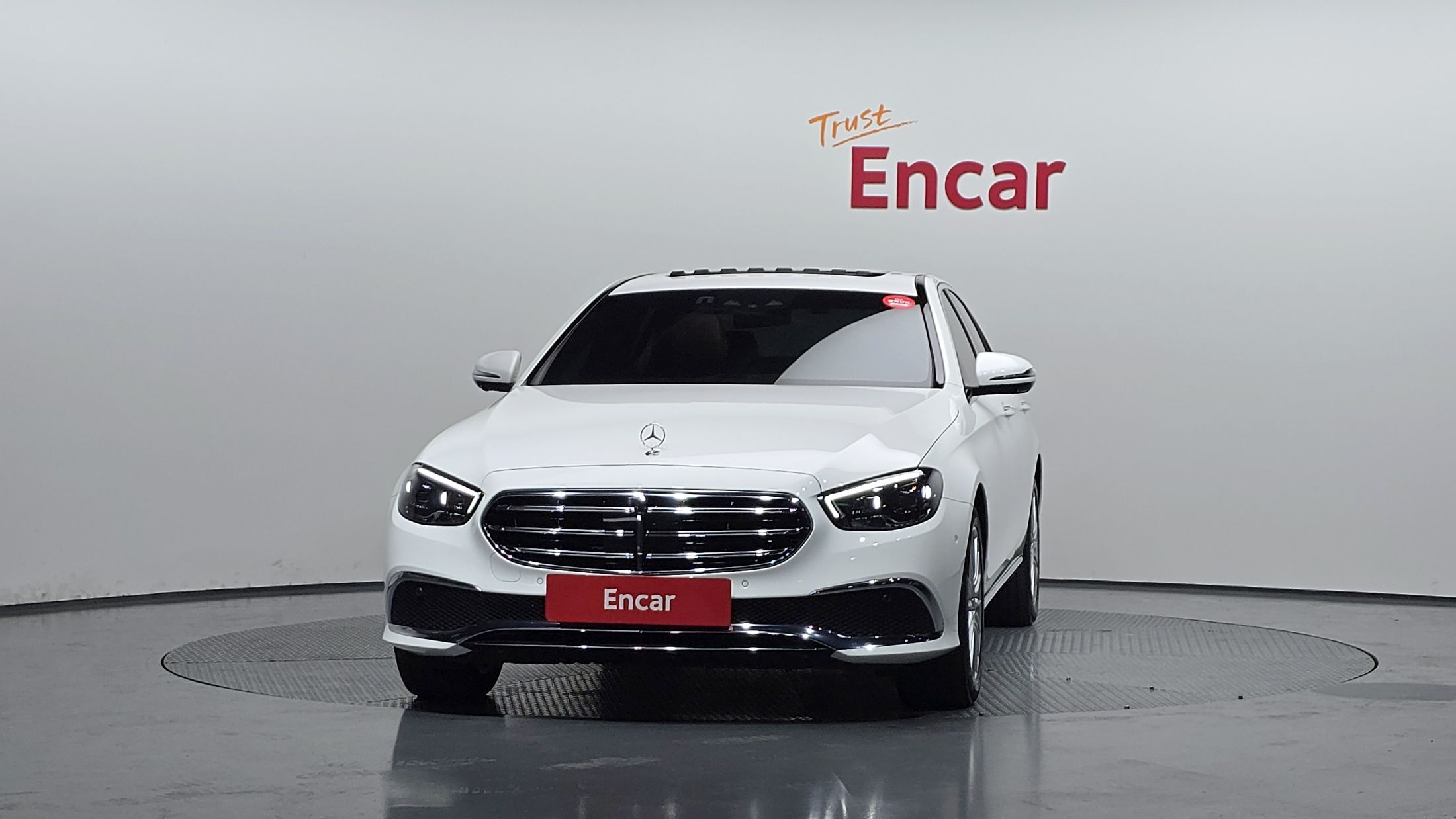 MERCEDES BENZ E-CLASS W213 2023