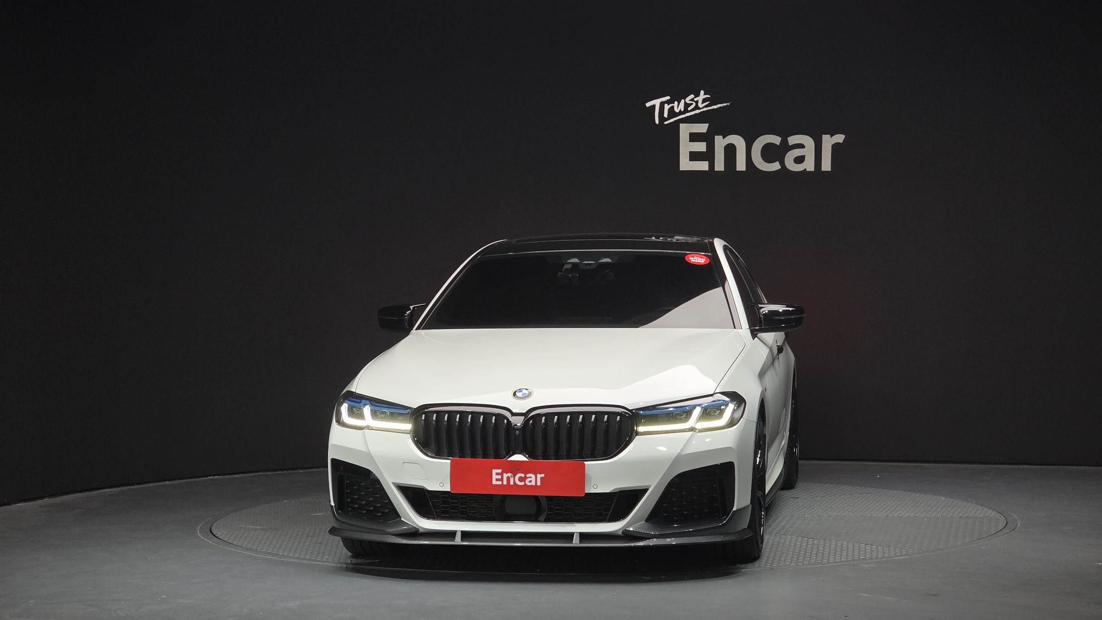 BMW 5-SERIES G30 2018