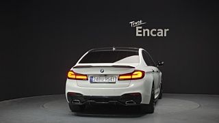 BMW 5-SERIES G30 2018