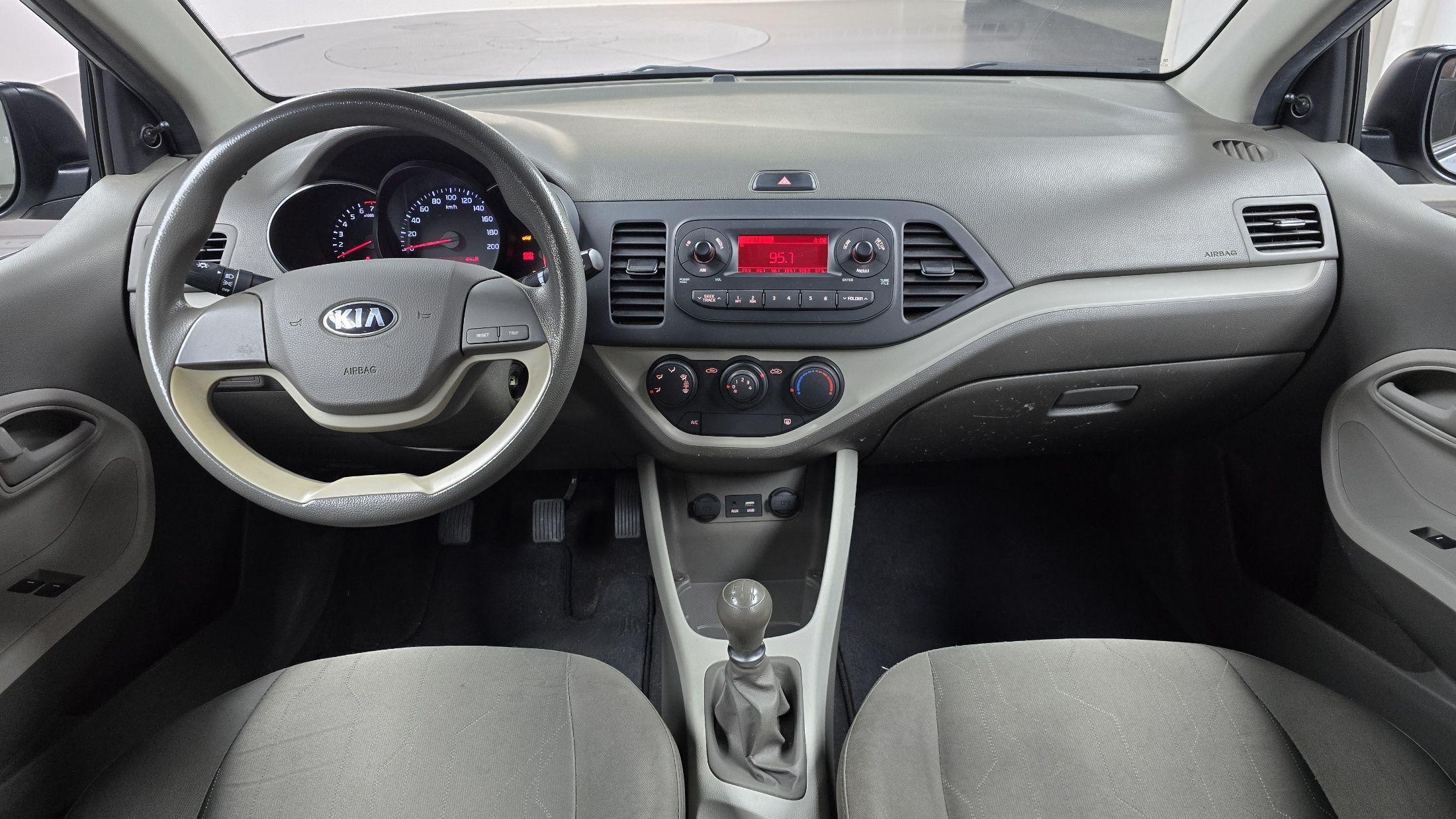 KIA MORNING 2016