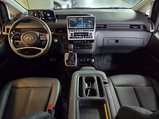 HYUNDAI STARIA 2024