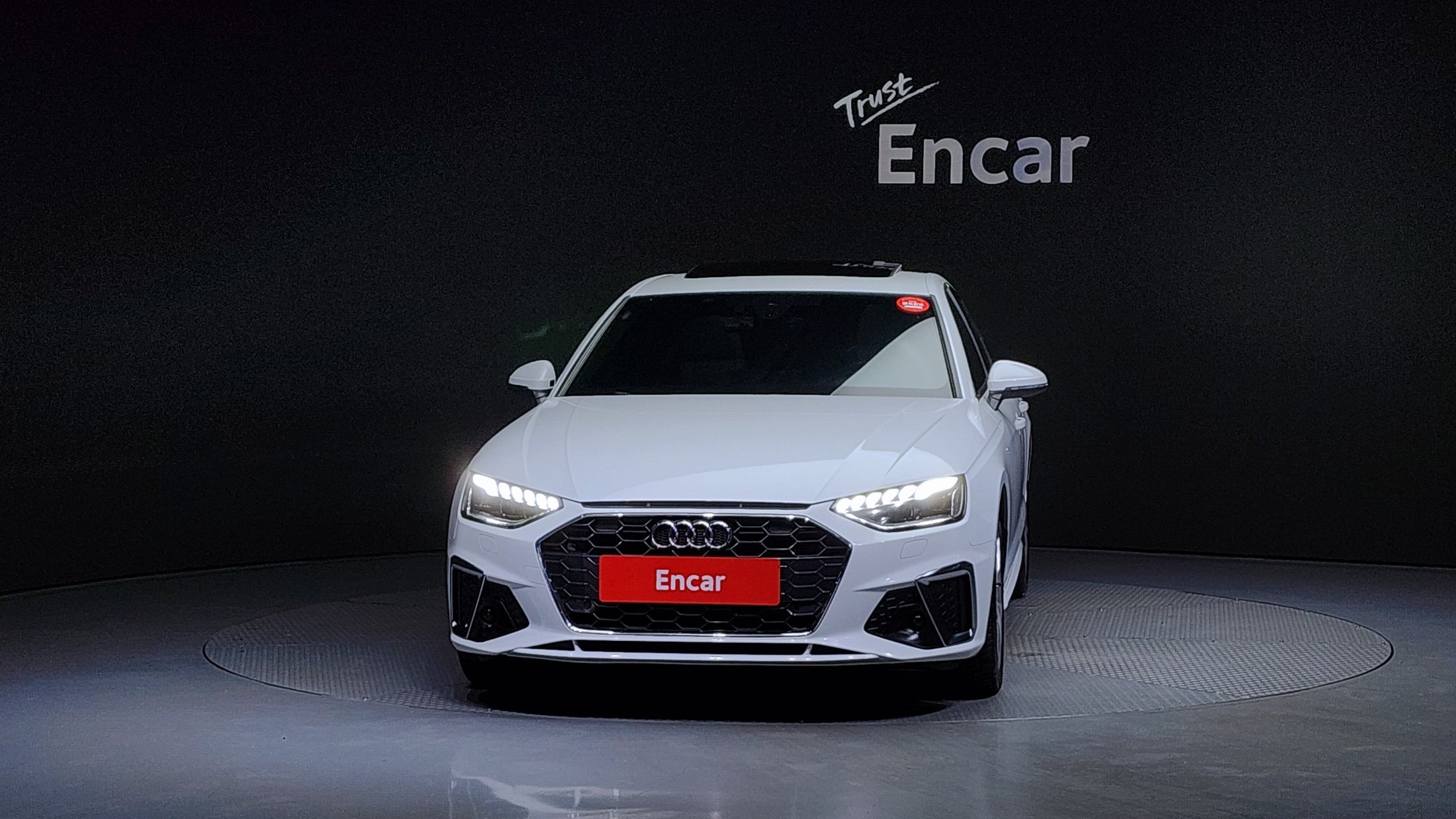 AUDI A4 B9 2021