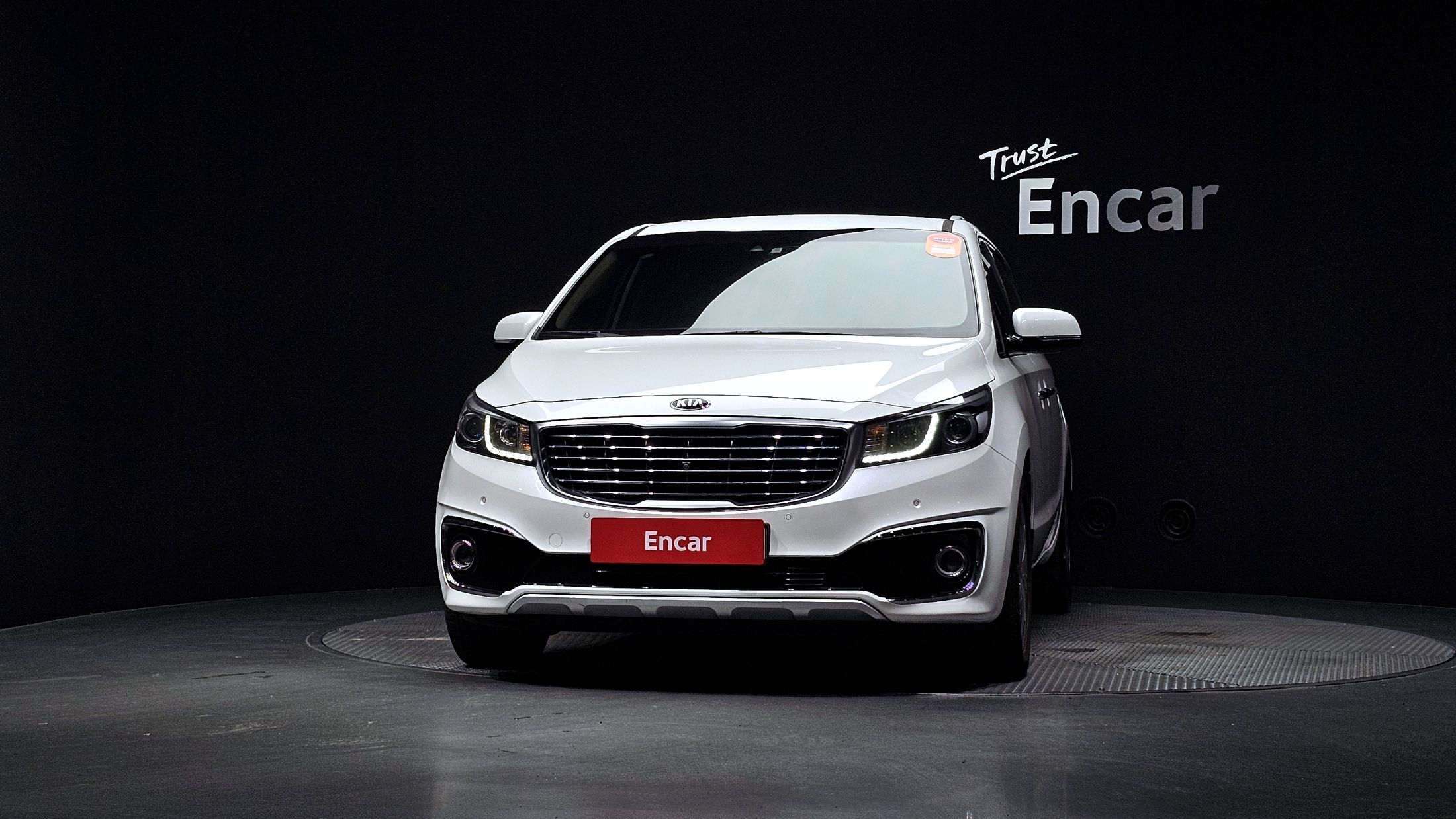 KIA CARNIVAL 2017
