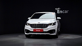 KIA CARNIVAL 2017