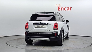 MINI COUNTRYMAN COOPER D 2018