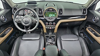 MINI COUNTRYMAN COOPER D 2018