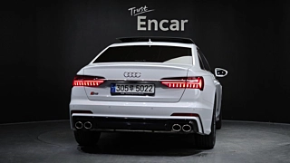 AUDI A6 C8 2022