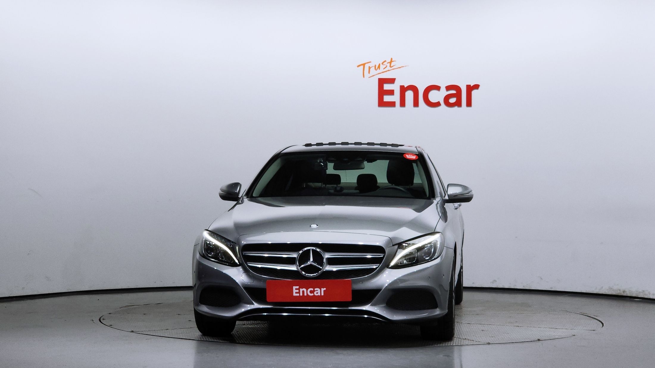 MERCEDES BENZ C-CLASS W205 2016