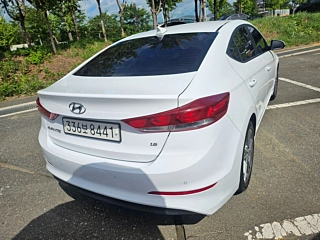 HYUNDAI AVANTE AD 2018