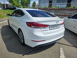HYUNDAI AVANTE AD 2018
