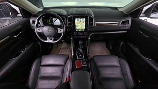 SAMSUNG QM6 2020