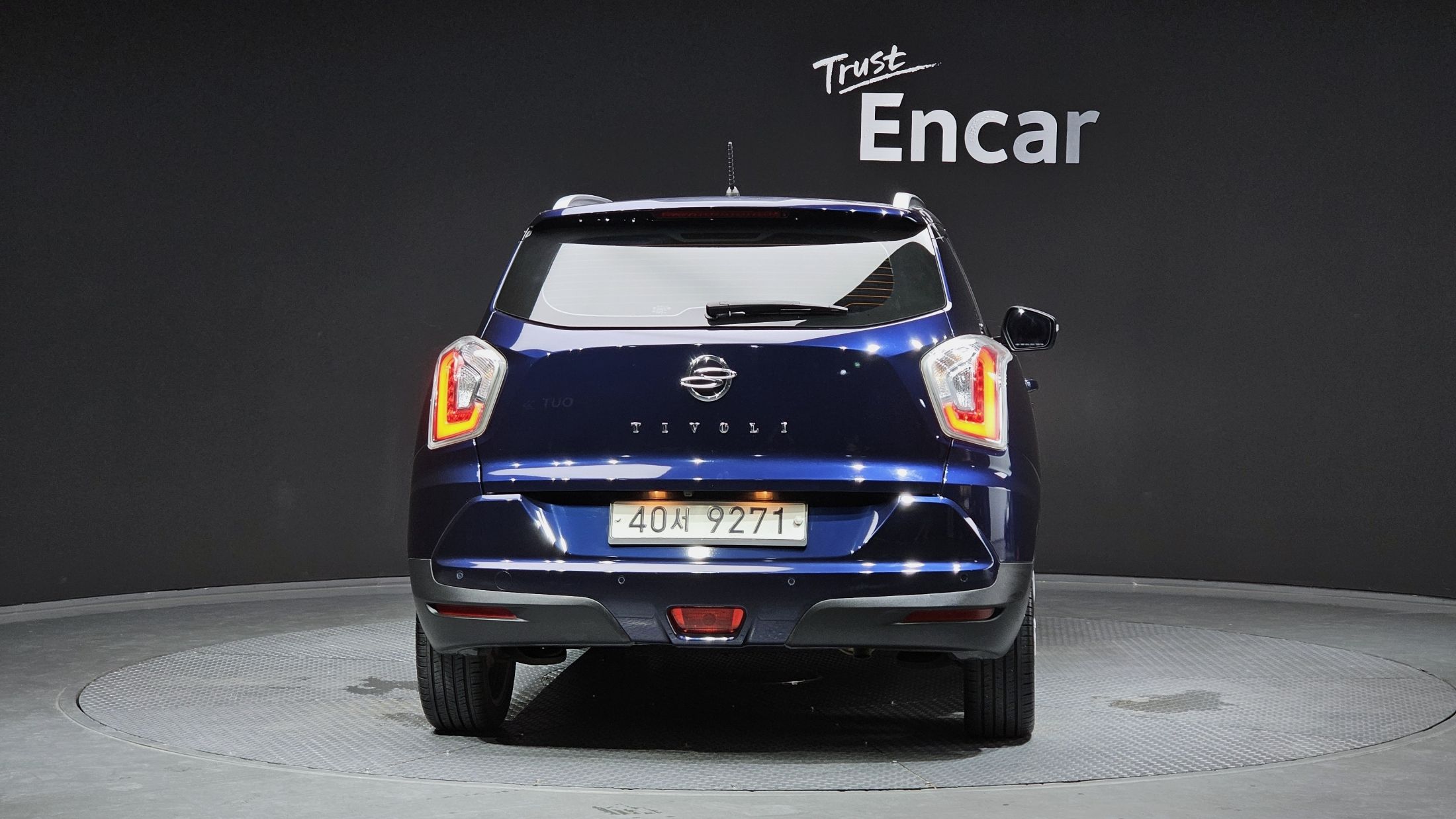 SSANGYONG TIVOLI 2015