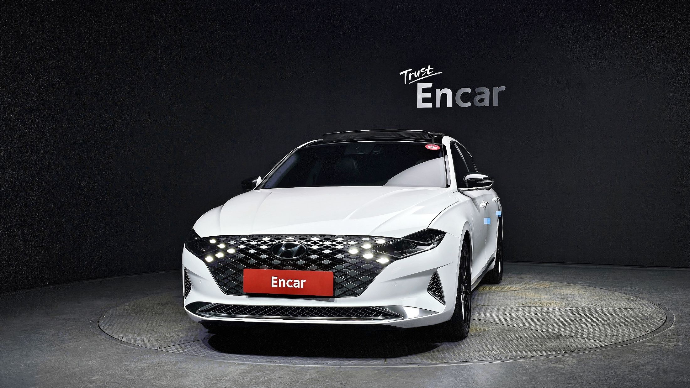 HYUNDAI GRANDEUR IG HYBRID 2019
